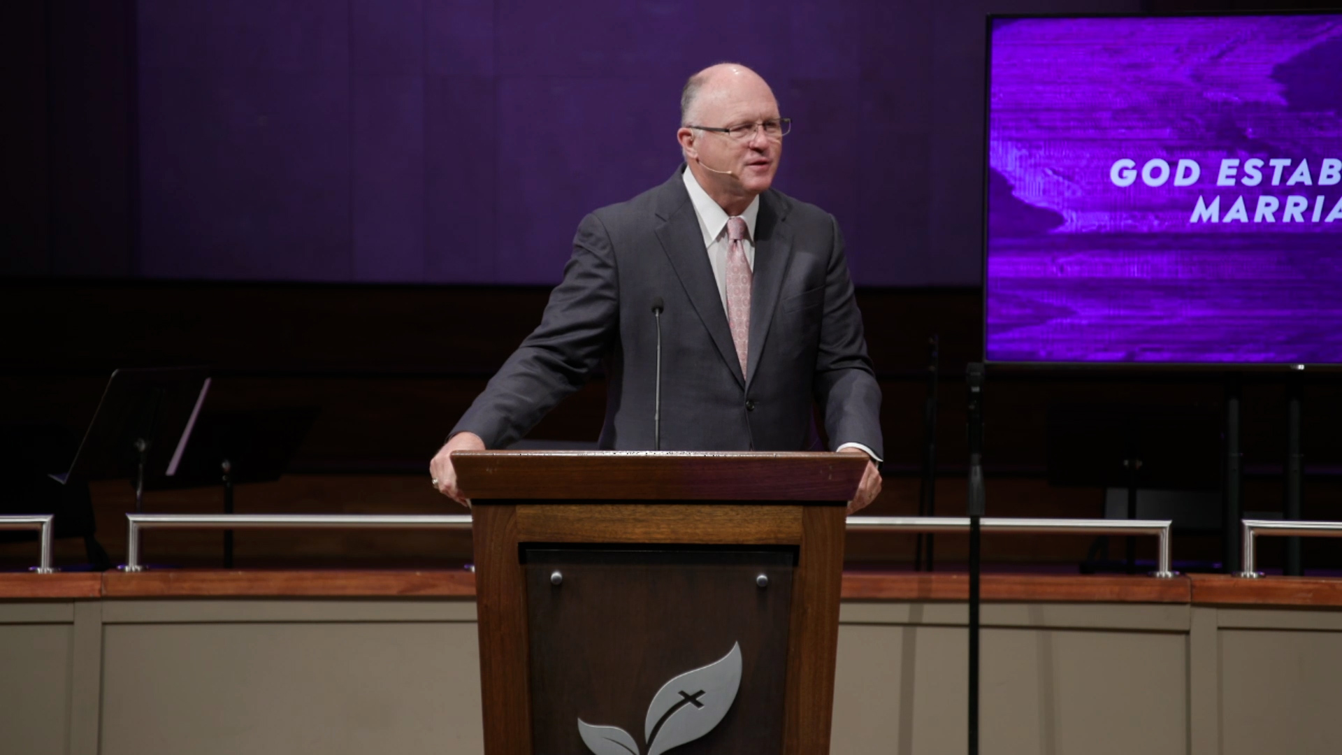 Pastor Paul Chappell: The Distinctiveness of Gender and Marriage