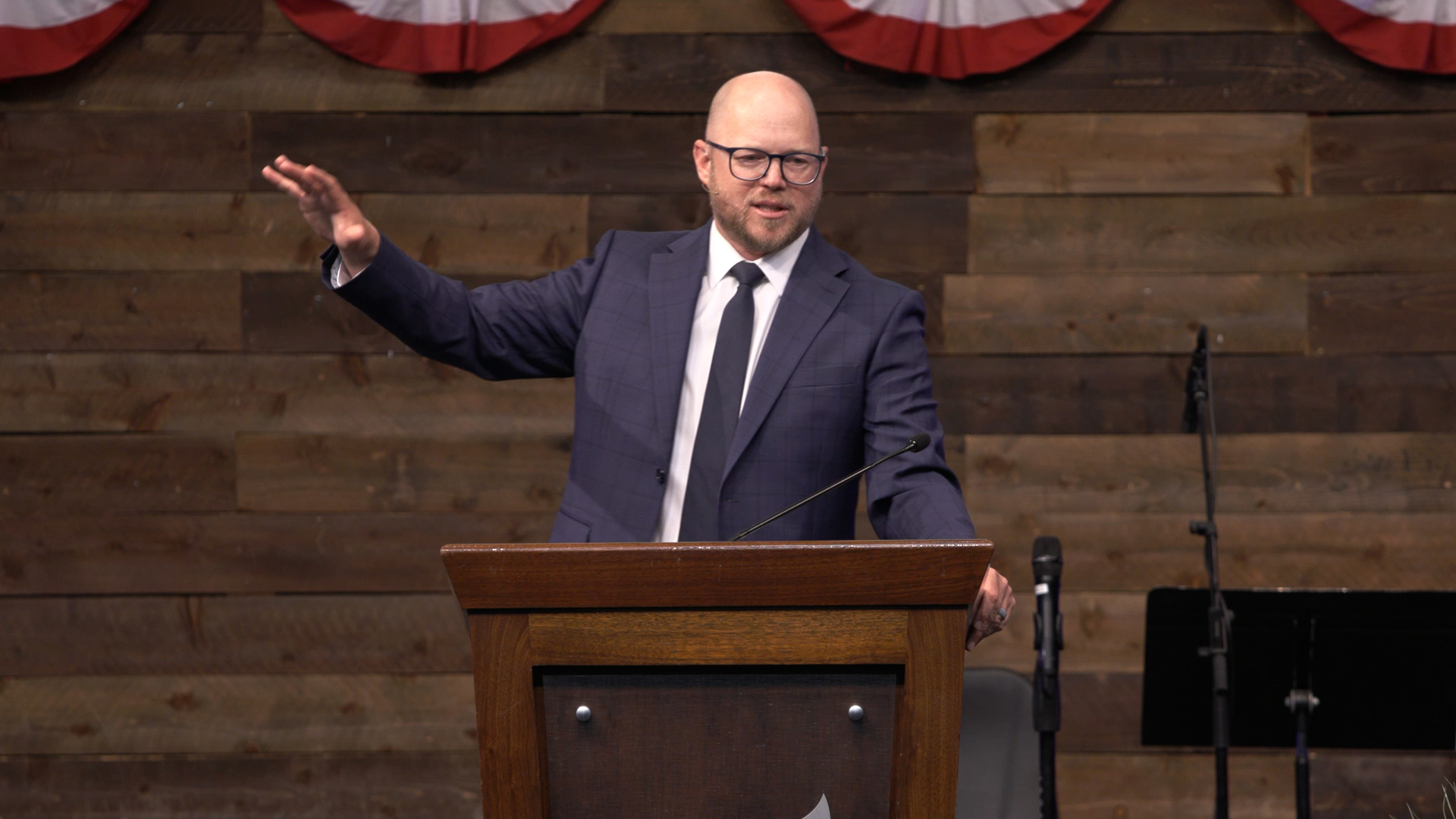 Larry Chappell: Mountains and Valleys